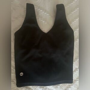 Black ribbed crop workout tank